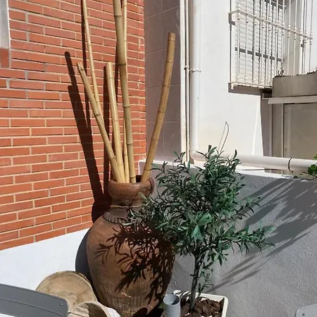 Rafael Apartment