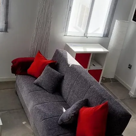 Rafael Apartment