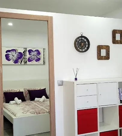 Rafael Apartment